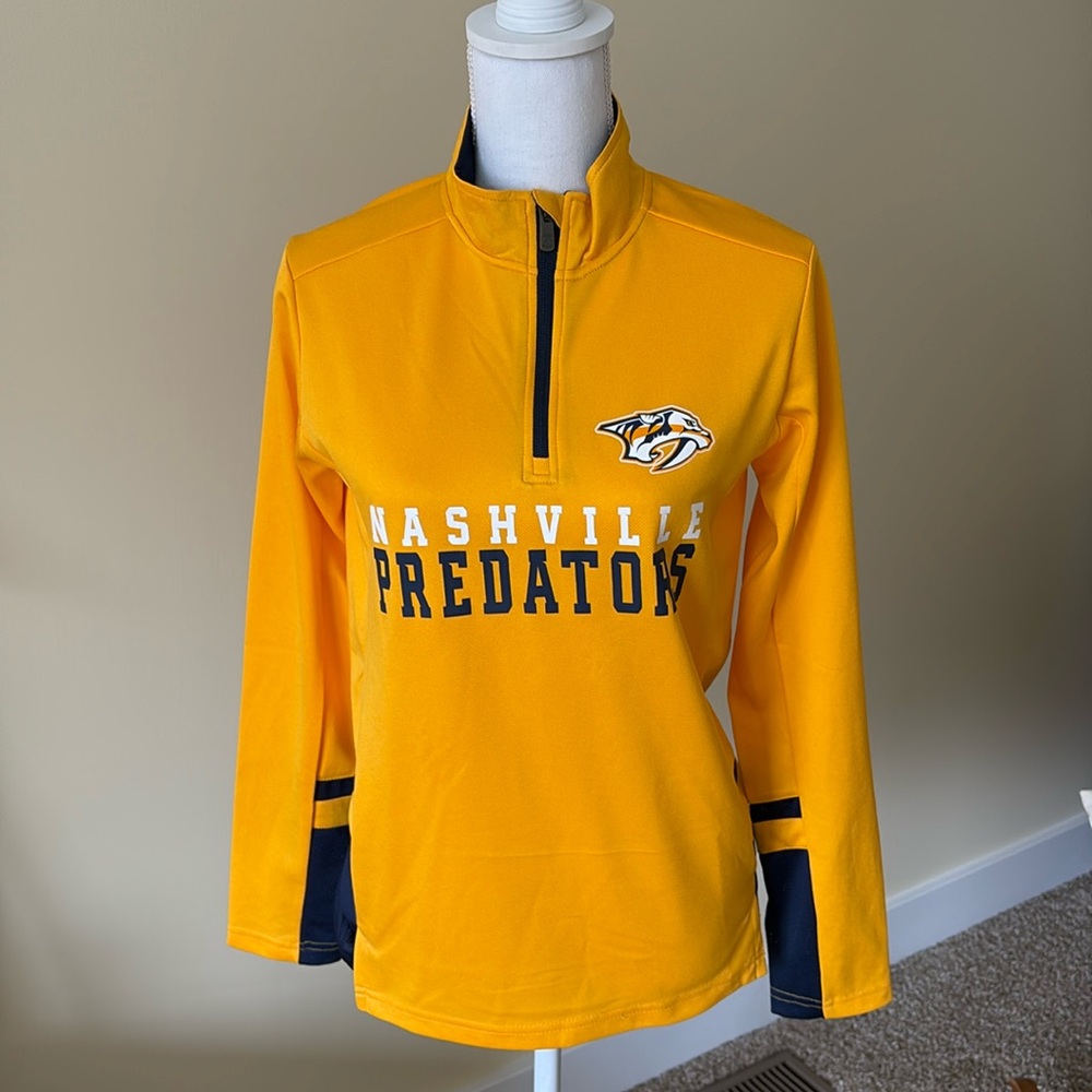 Nashville Predators Unisex 1/2 Zip Pullover Youth Large 14-16